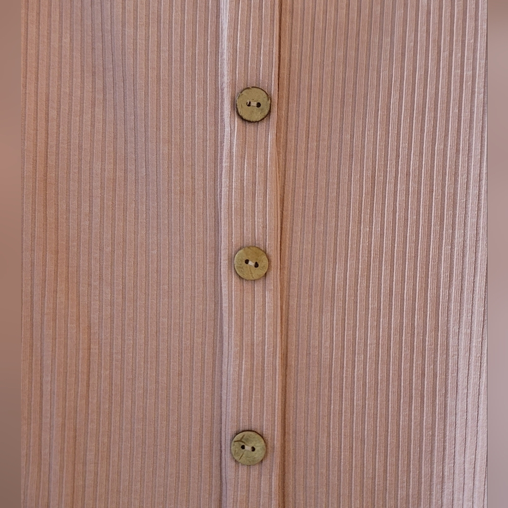 Iris- Pink Ribbed Dress With Straps & Faux Buttons - Picture 2 of 5